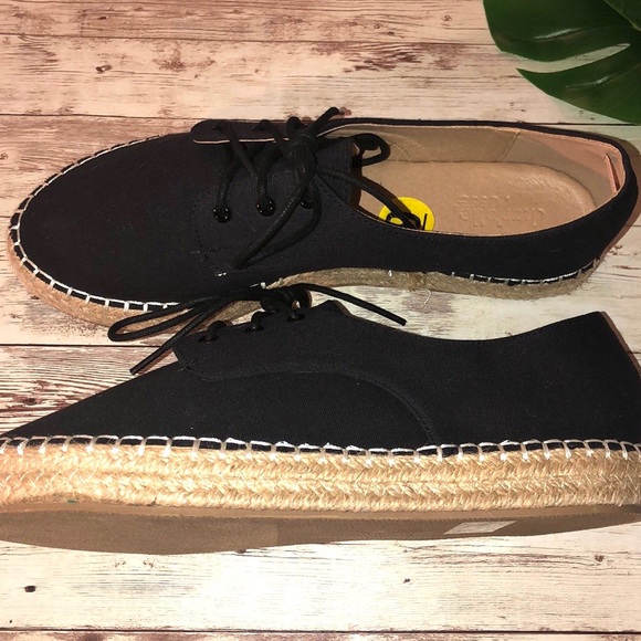 Lace up Espadrille Sneaker size 7.5 - Picture 2 of 11